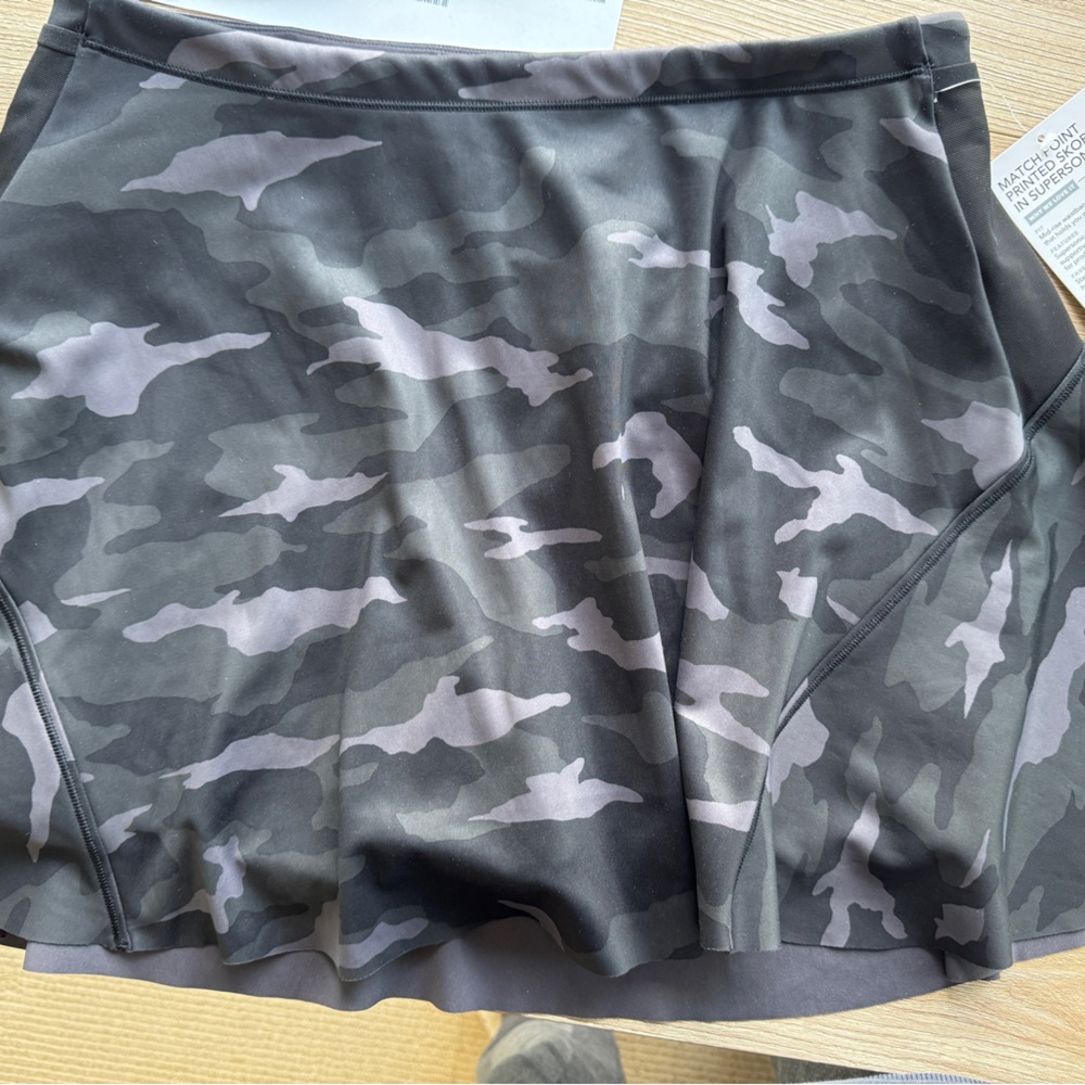 Athleta Match Point tennis/golf skort. NWT.